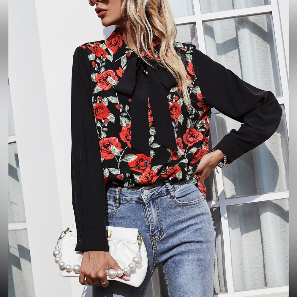 $4 BLOUSE. NEW WITHOUT TAGS. $4 IF BUNDLED WITH 3 OR MORE ITEMS
